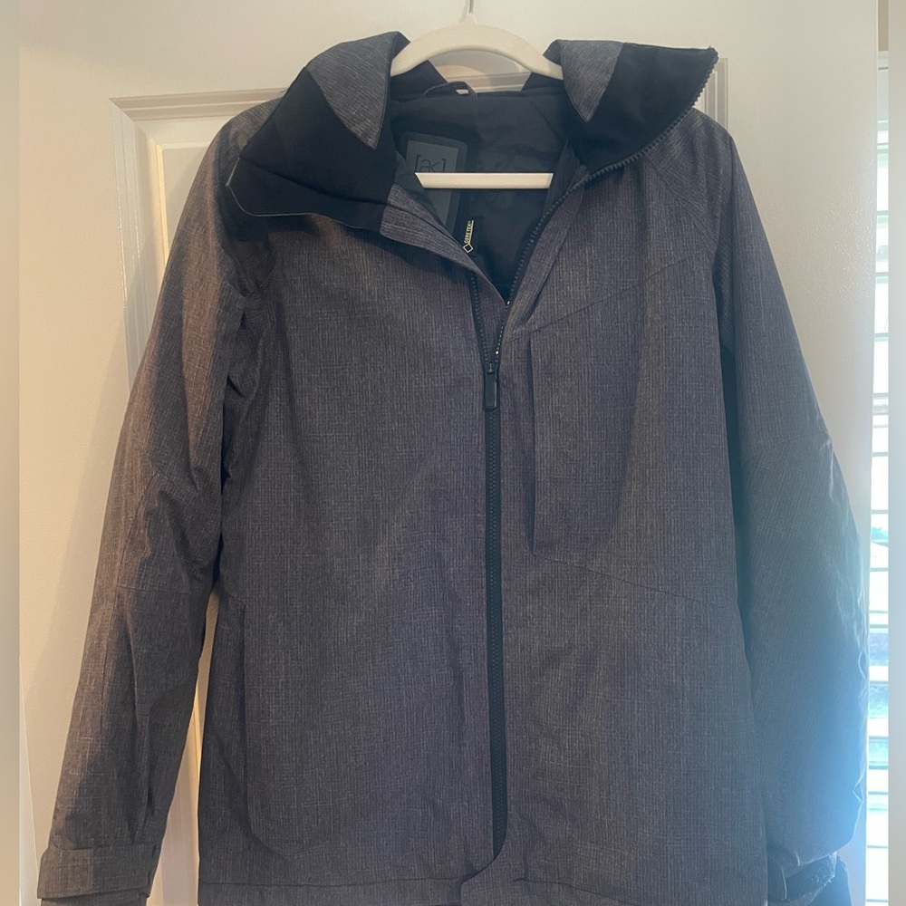Burton Women’s Cortex Snowboard Jacket Size Small